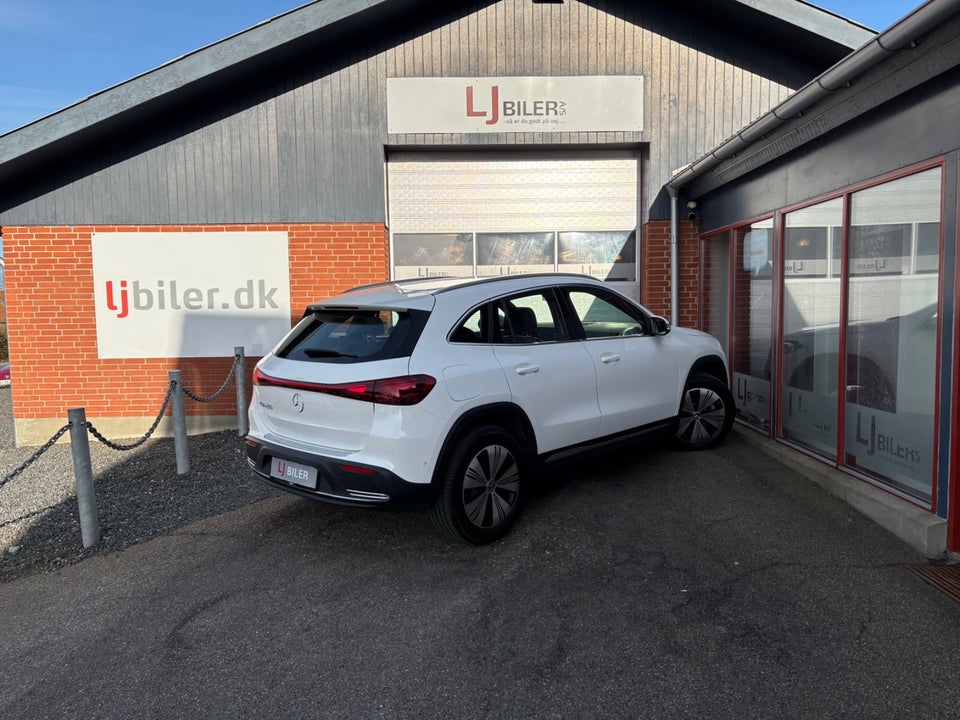 Mercedes EQA250 Progressive 5d