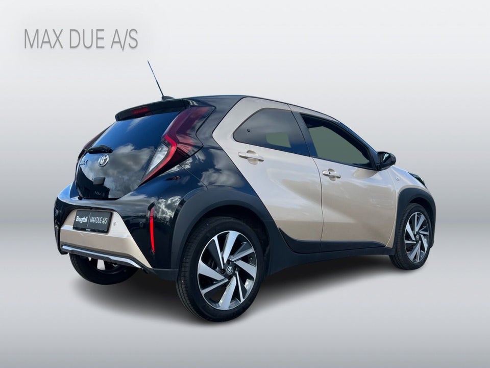 Toyota Aygo X 1,0 Envy 5d