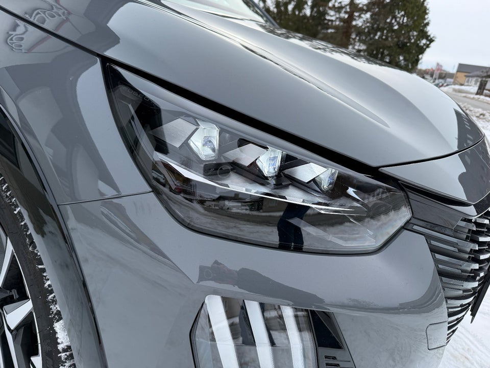 Peugeot e-208 54 GT Pack 5d