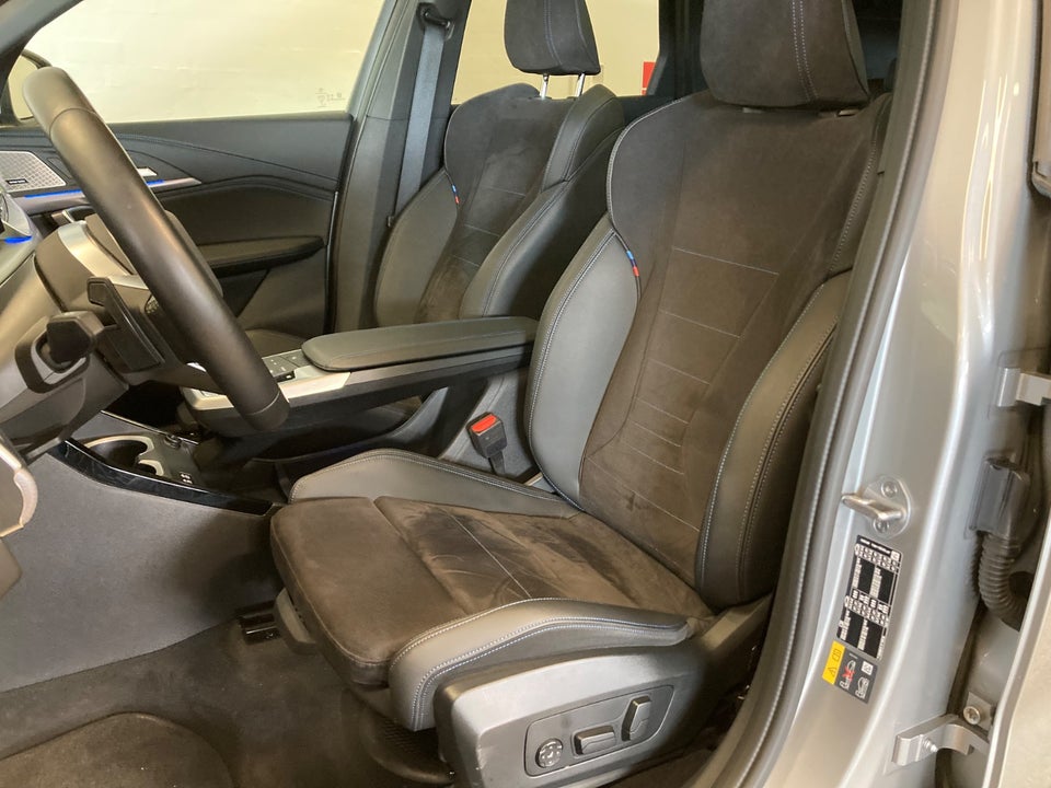 BMW iX1 xDrive30 M-Sport 5d