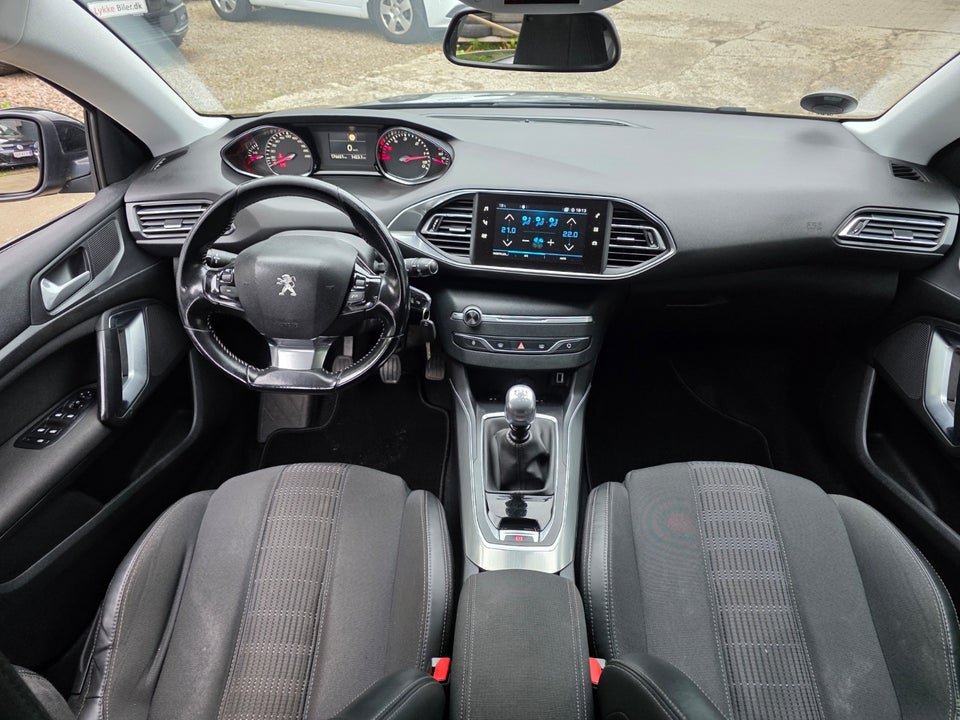 Peugeot 308 1,6 BlueHDi 120 Active 5d