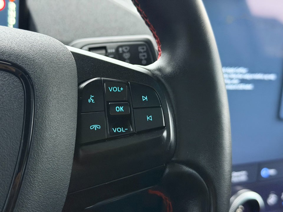 Ford Mustang Mach-E 98 Extended Range Tech2 AWD 5d