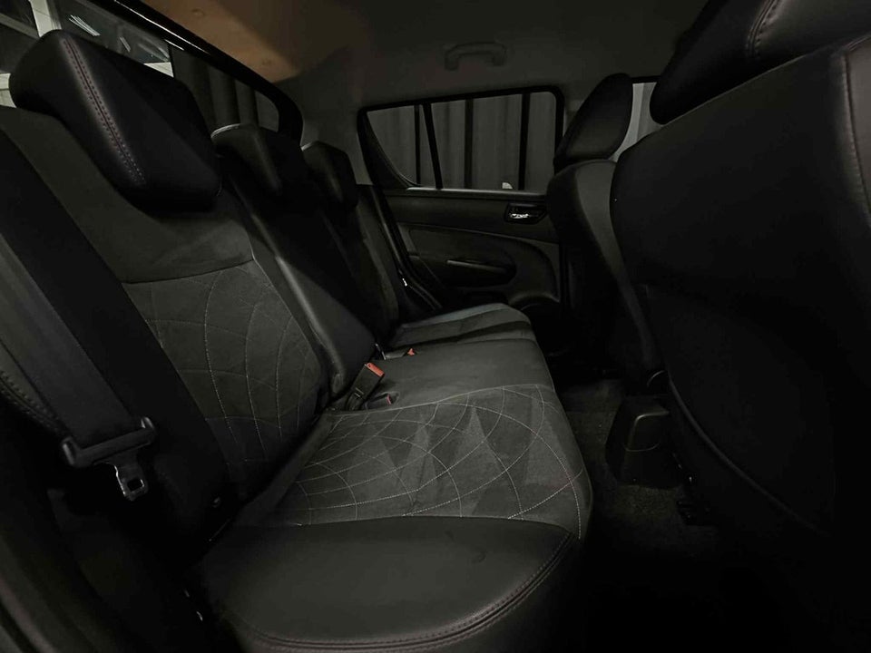 Suzuki Swift 1,2 Dualjet Style 5d