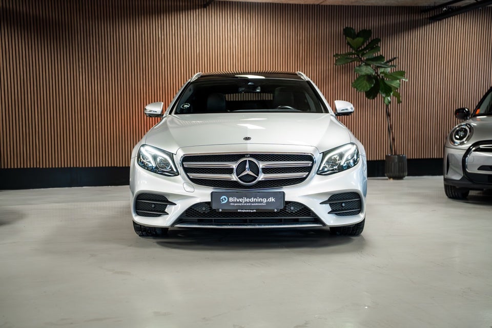 Mercedes E220 d 2,0 aut. 4Matic 4d