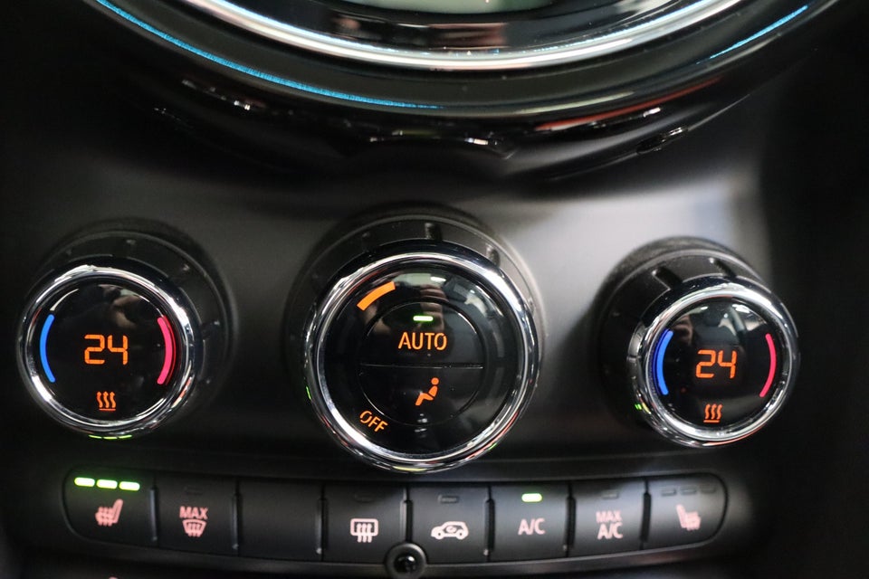 MINI Cooper SE Camden Edition 3d