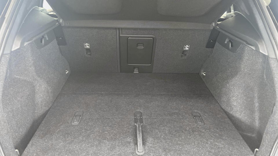 Volvo XC40 ReCharge Extended Range Ultimate 5d