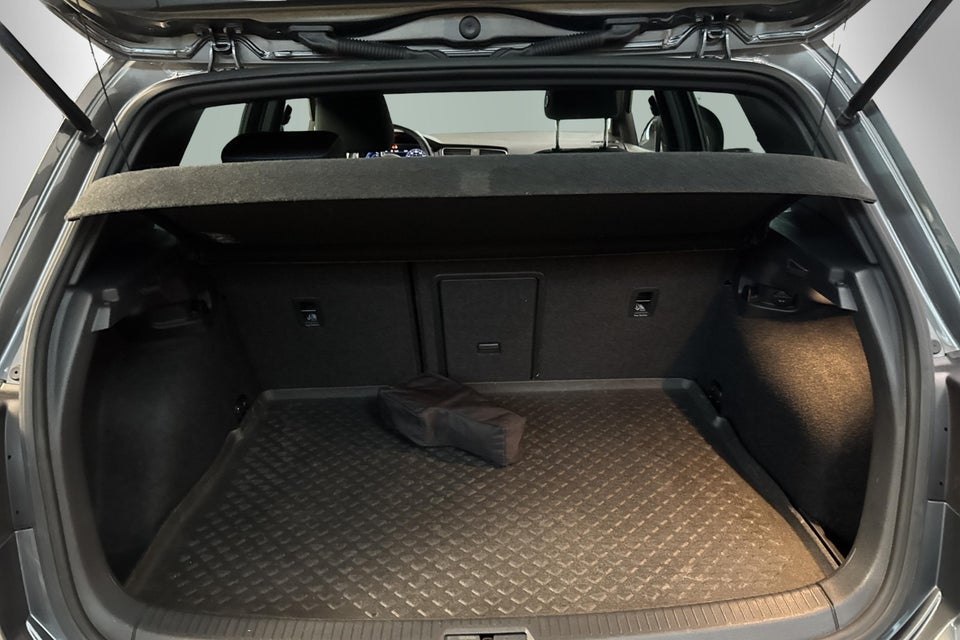 VW Golf VII 1,4 GTE DSG 5d