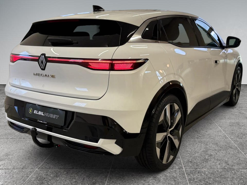 Renault Megane E-Tech 60 Techno 5d