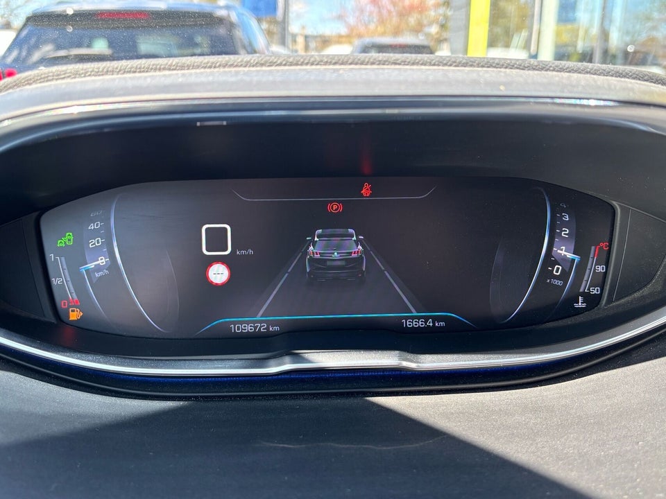 Peugeot 3008 1,2 PureTech 130 Allure 5d