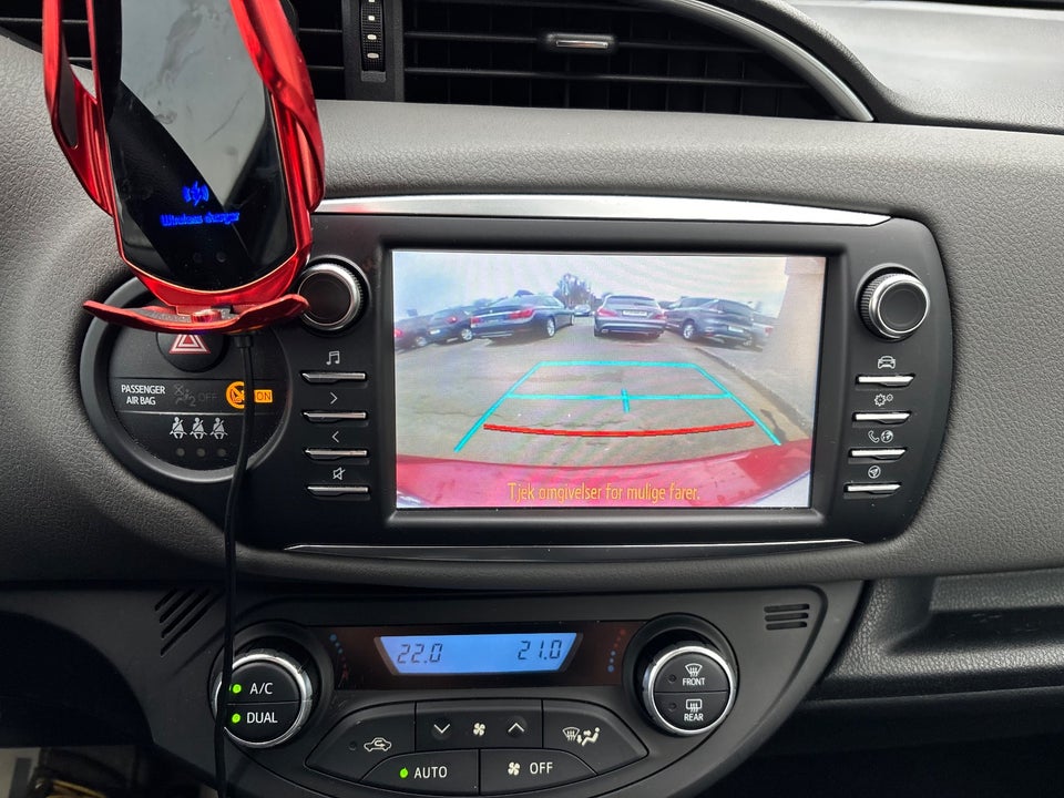 Toyota Yaris 1,5 Hybrid H1 e-CVT 5d