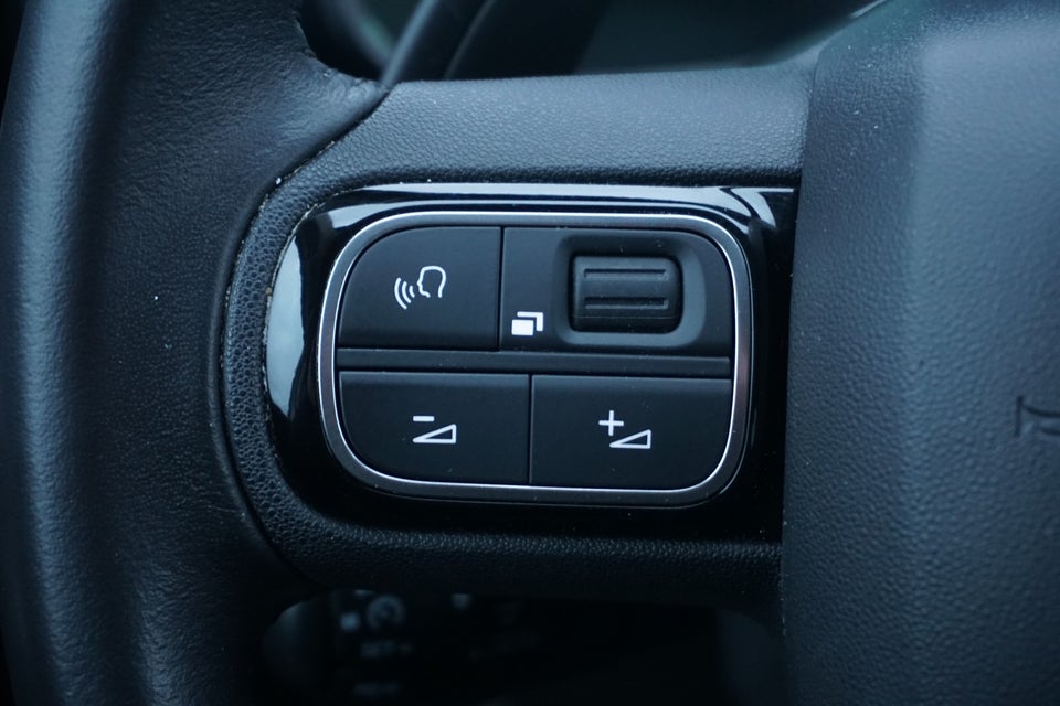 Citroën C5 Aircross 1,6 Hybrid Iconic EAT8 5d