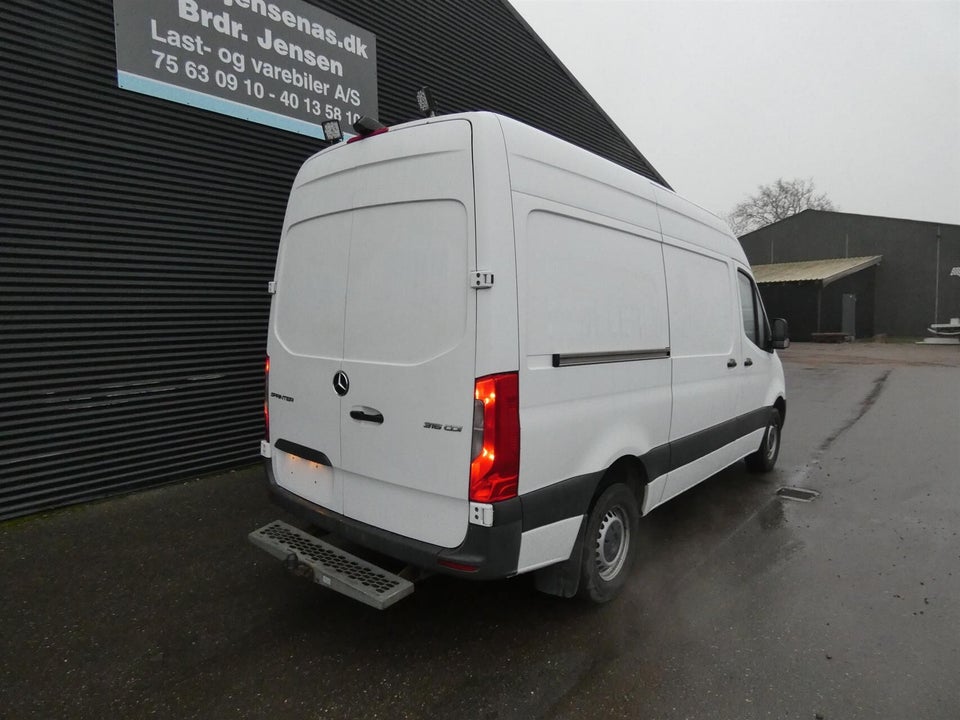 Mercedes Sprinter 316 2,2 CDi A2 Kassevogn RWD