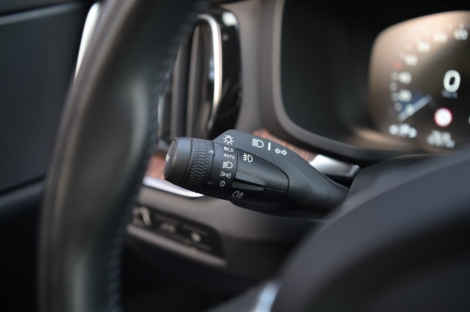 Volvo V60 2,0 T6 ReCharge Inscription aut. AWD 5d