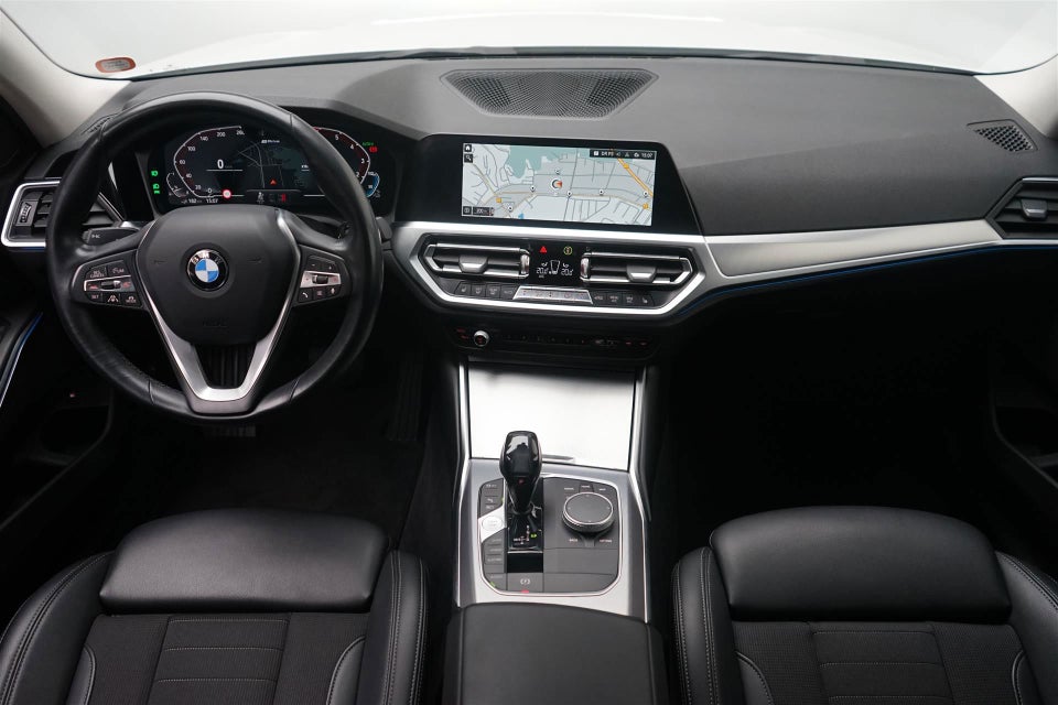 BMW 330e 2,0 Sport Line aut. 4d