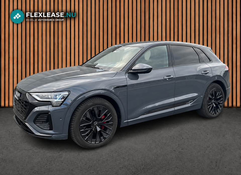 Audi Q8 e-tron 50 S-line quattro 5d