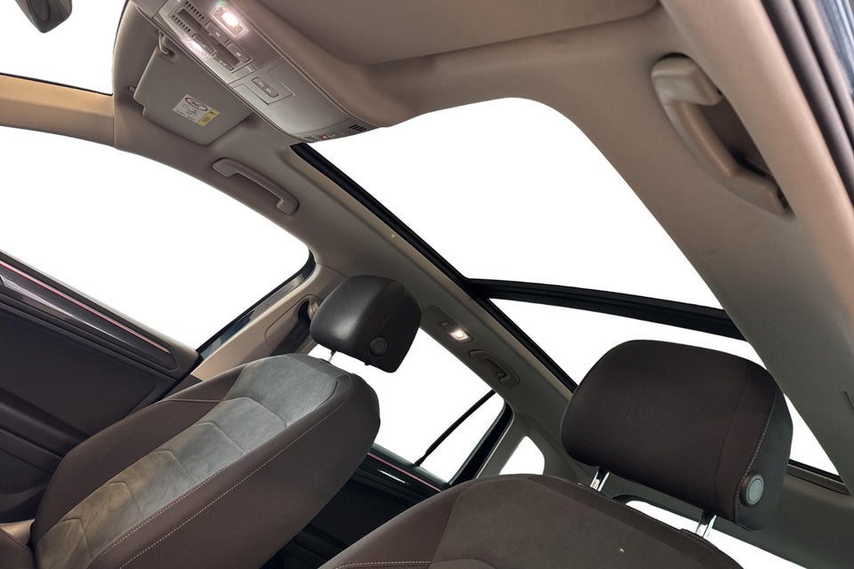 VW Tiguan 1,4 eHybrid Elegance DSG 5d