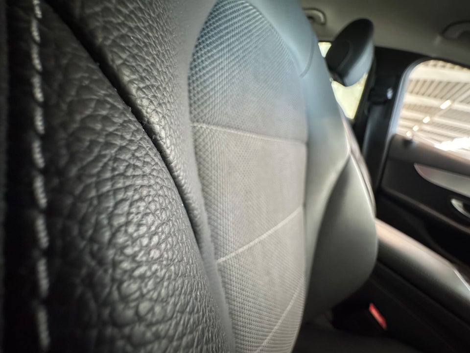 Mercedes C220 d 2,0 Avantgarde aut. 4d