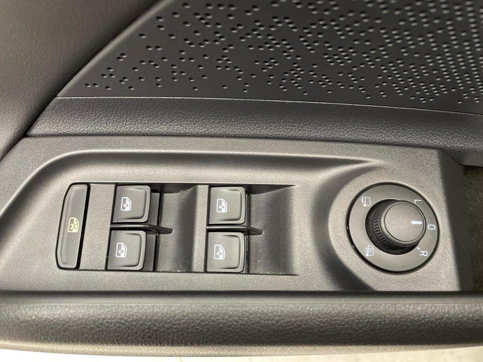 Skoda Enyaq 60 iV Suite 5d