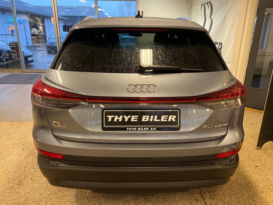 Audi Q4 e-tron 40  5d
