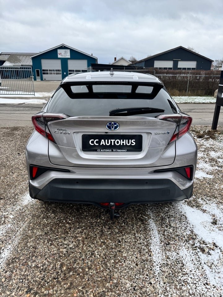 Toyota C-HR 1,8 Hybrid C-LUB CVT 5d