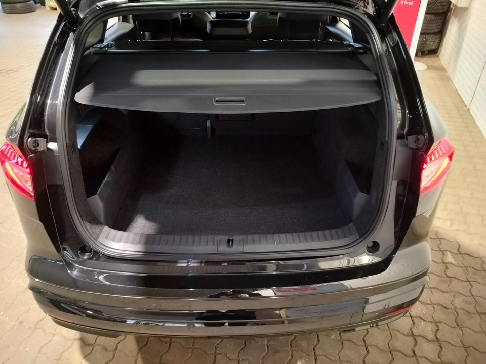 Skoda Enyaq 80 iV Founders Edition 5d