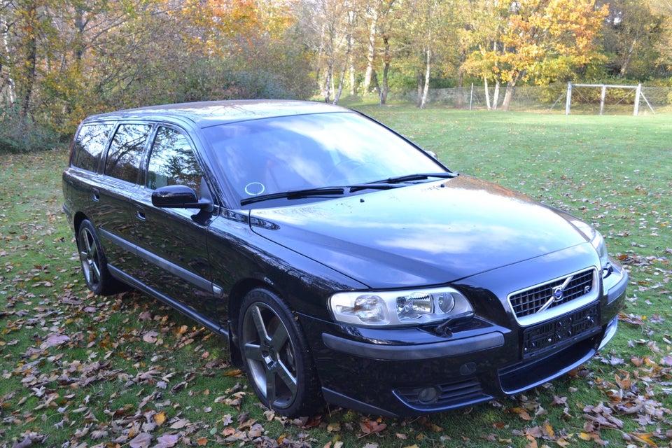 Volvo V70 2,5 R AWD 5d