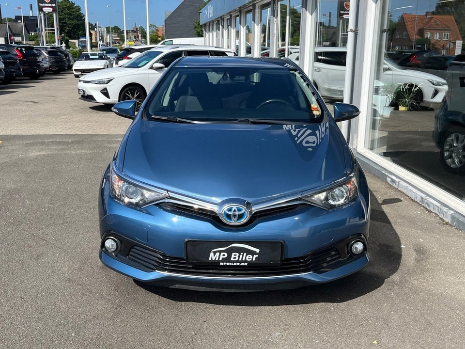 Toyota Auris 1,8 Hybrid H2 Comfort CVT 5d
