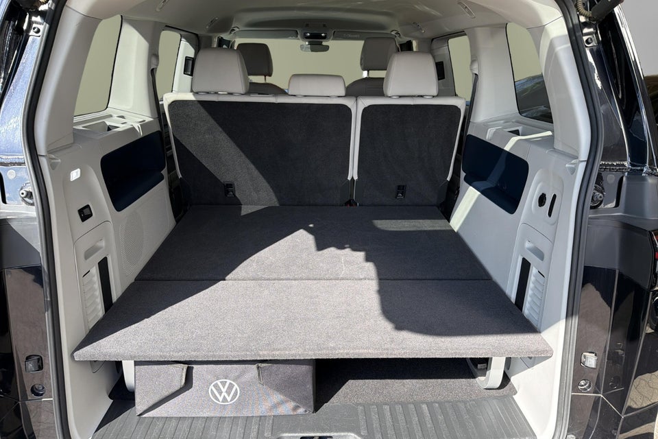 VW ID.Buzz 77 Style SWB 5d