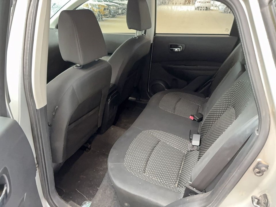 Nissan Qashqai 1,5 dCi Tekna 5d