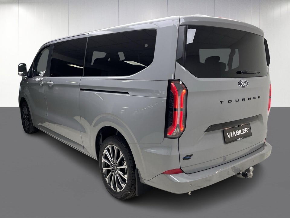Ford E-Tourneo Custom 340L 64 Titanium X