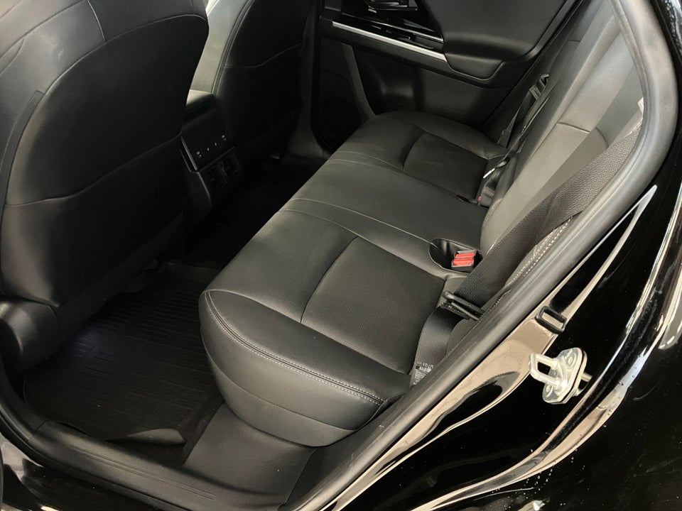 Toyota bZ4X Executive 5d