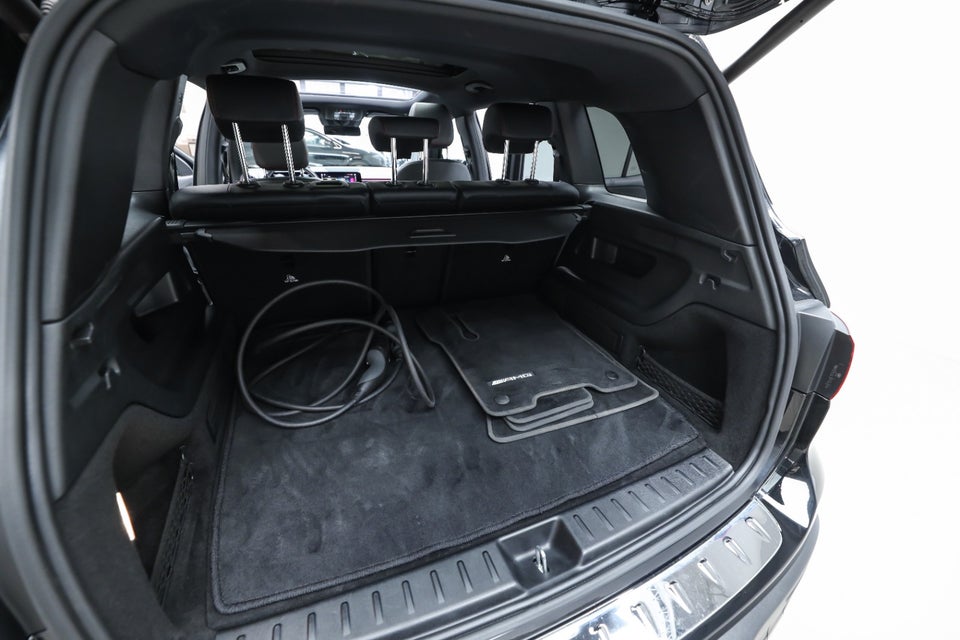 Mercedes EQB350 AMG Line 4Matic 5d