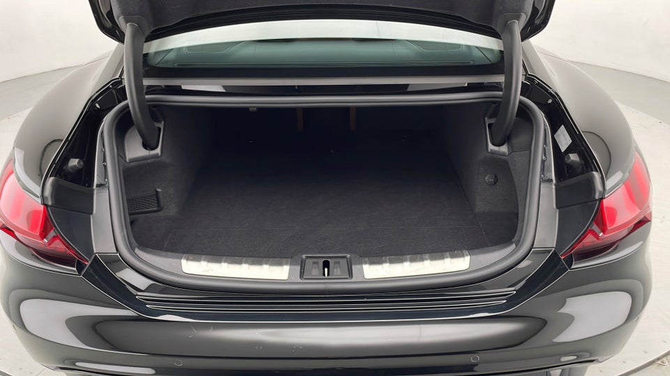 Audi RS e-tron GT quattro 4d