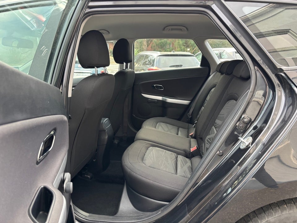 Kia Ceed 1,6 CRDi 136 Style+ Clim SW DCT 5d