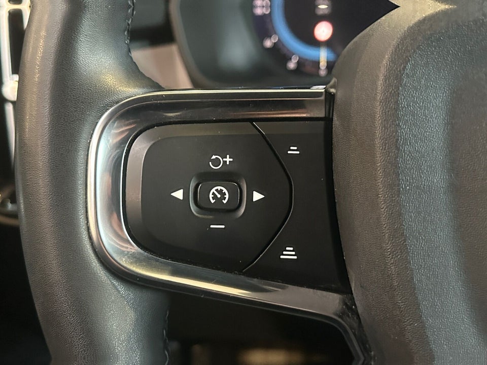 Volvo XC40 P6 ReCharge Plus 5d