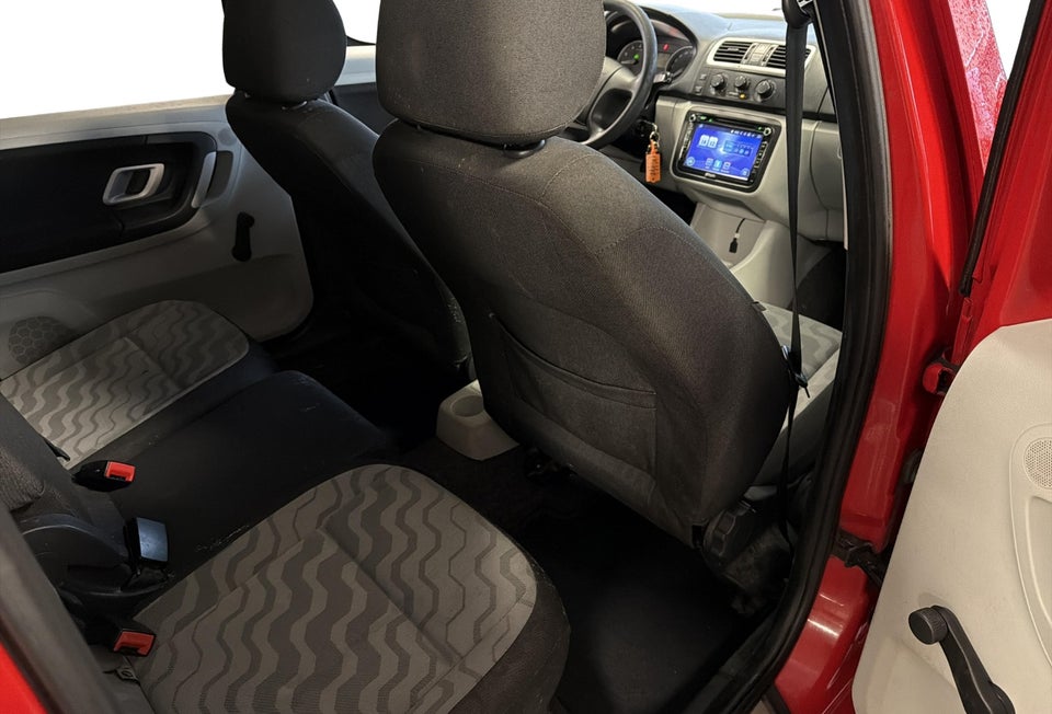 Skoda Roomster 1,2 12V Style 5d