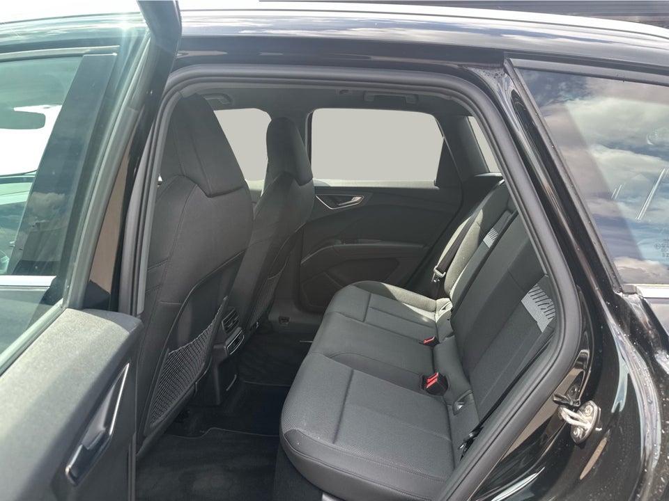 Audi Q4 e-tron 45 Advanced S-line 5d