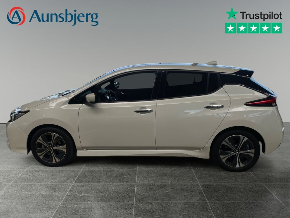 Nissan Leaf 40 Acenta 5d