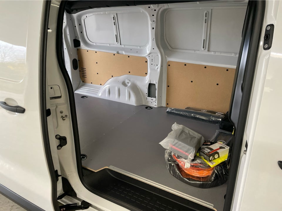Toyota ProAce 75 Long Comfort Master