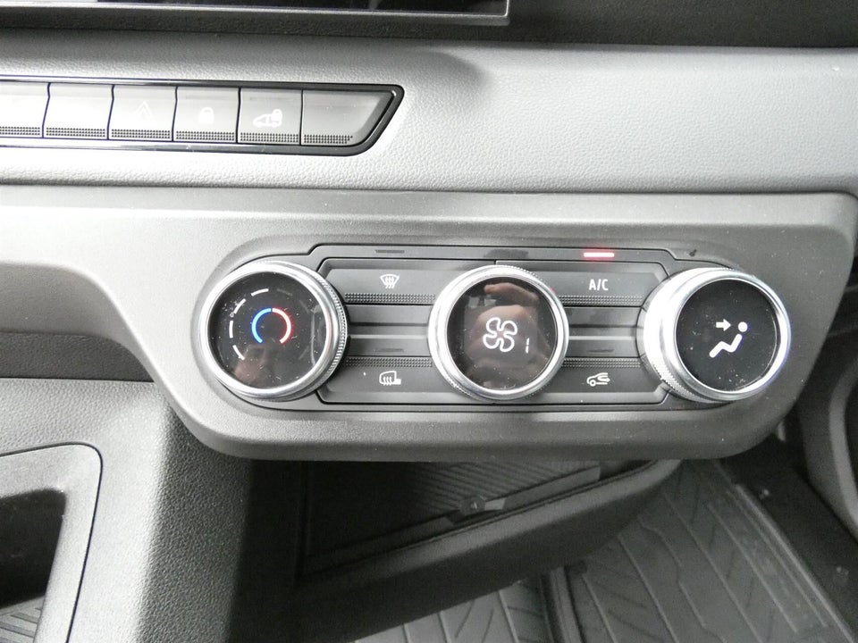 Renault Master V T35 87 E-Tech L3H2 Kassevogn Tekno