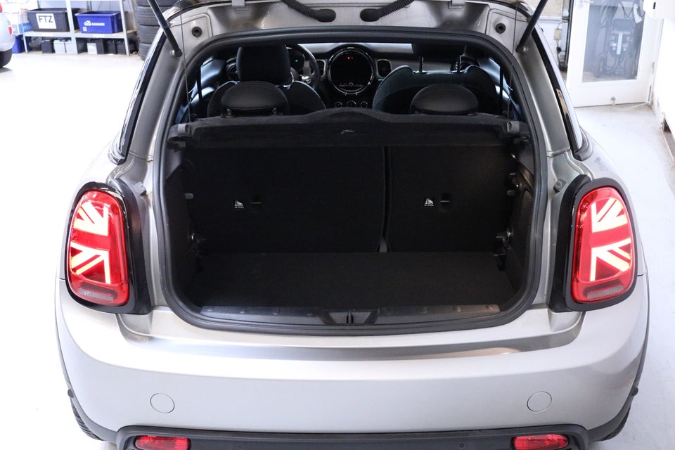 MINI Cooper SE Edition Premium Plus 3d