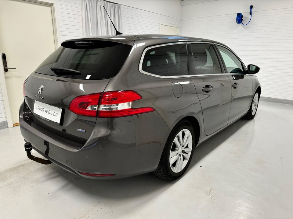 Peugeot 308 1,6 BlueHDi 120 Active SW 5d