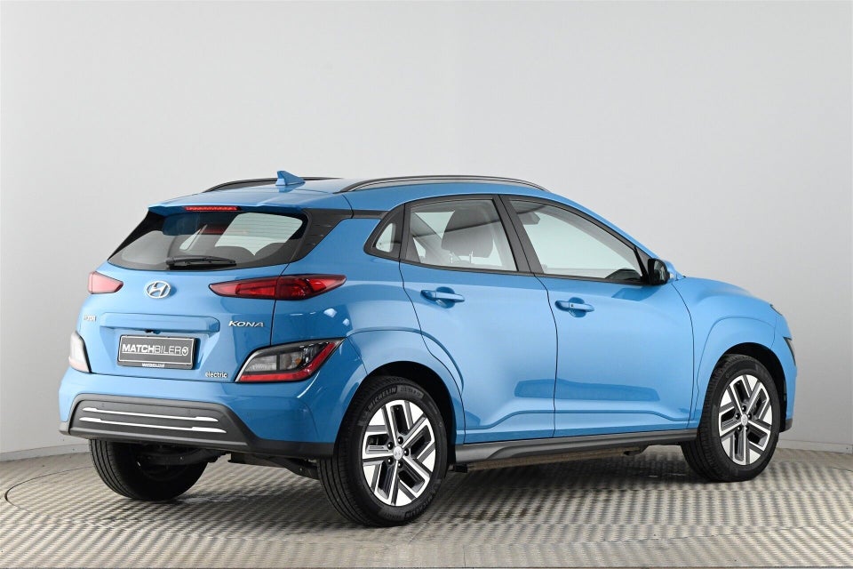 Hyundai Kona 39 EV Essential 5d