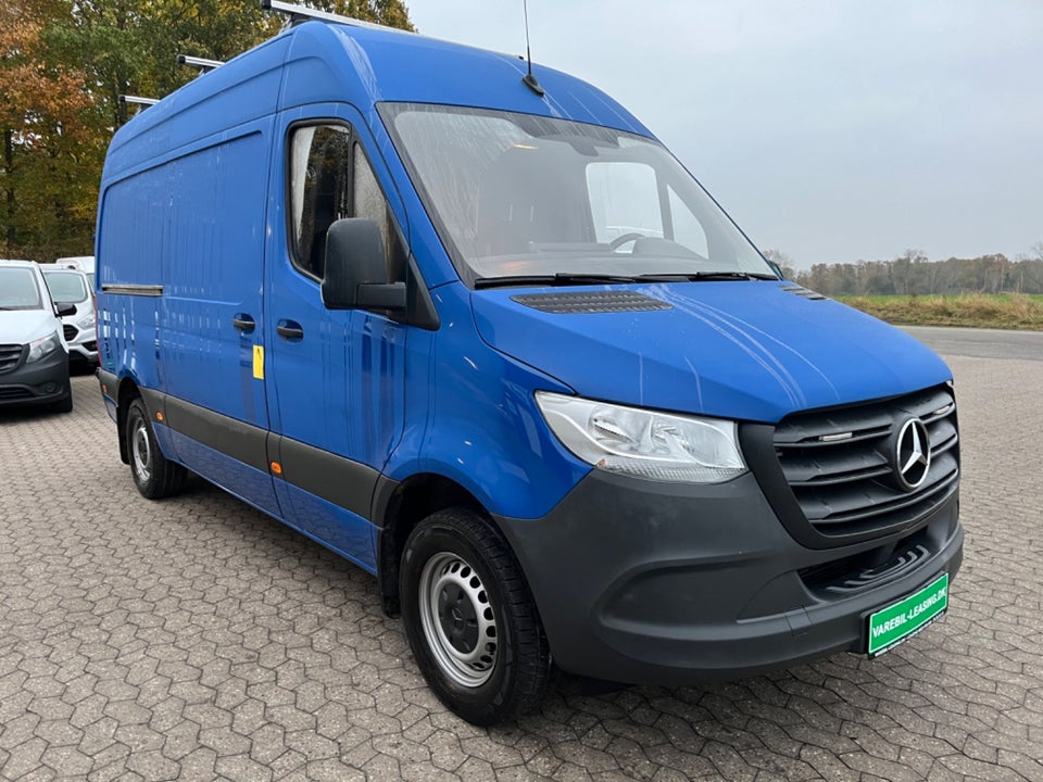 Mercedes Sprinter 319 3,0 CDi A2 Kassevogn aut. RWD