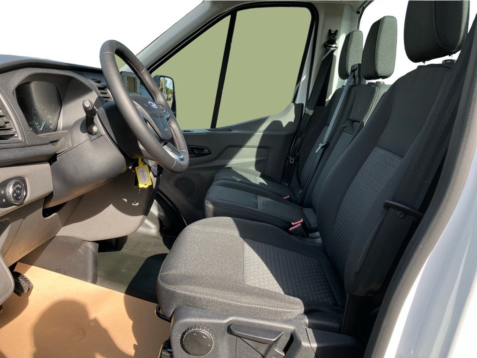 Ford Transit 350 L2 Chassis 2,0 TDCi 130 Trend H1 FWD