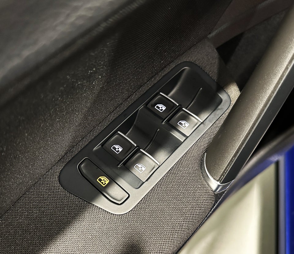 VW Golf VII 1,5 TSi 150 R-line DSG 5d