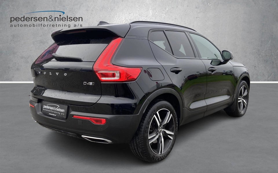 Volvo XC40 2,0 D4 190 R-Design aut. AWD 5d