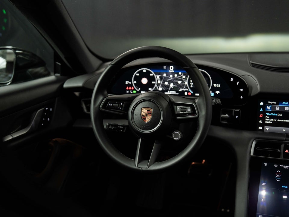 Porsche Taycan 4 Performance+ Cross Turismo 5d