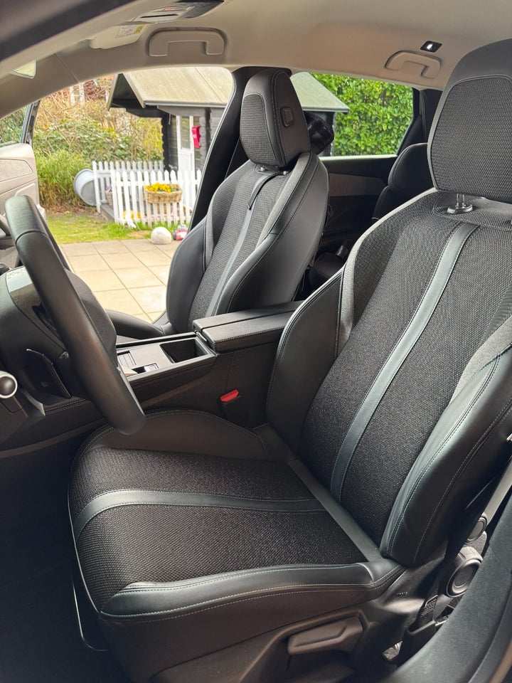 Peugeot 308 1,2 PureTech 130 Allure Pack SW EAT8 5d