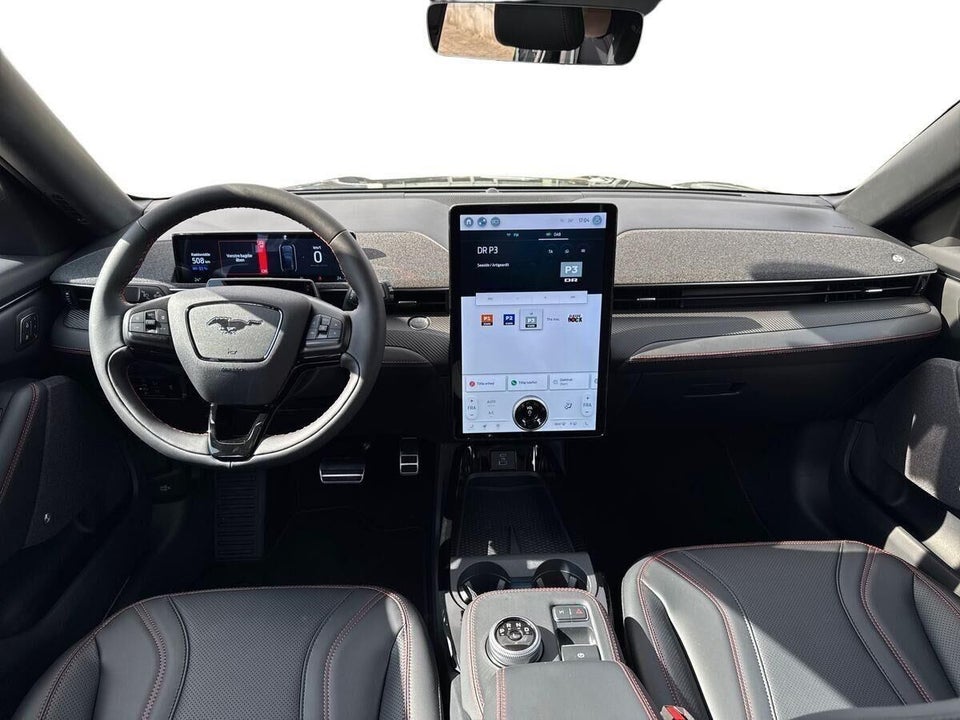 Ford Mustang Mach-E 98 Premium Extended Range AWD 5d